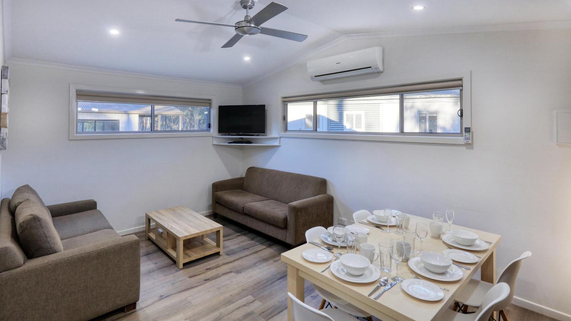 Deniliquin Riverside Caravan Park Zewnętrze zdjęcie