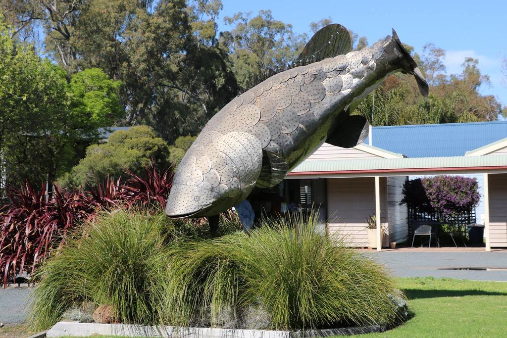 Deniliquin Riverside Caravan Park Zewnętrze zdjęcie